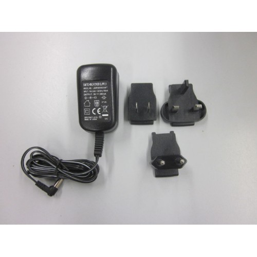 YKA-51 Adattatore di rete esterno, 100 – 240 V, 50 – 60 Hz, Standard EU, UK